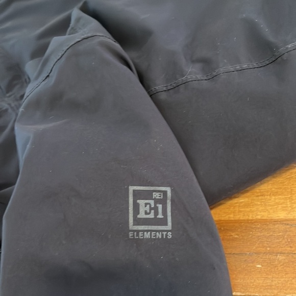 REI lightweight jacket, size XL - Picture 10 of 12